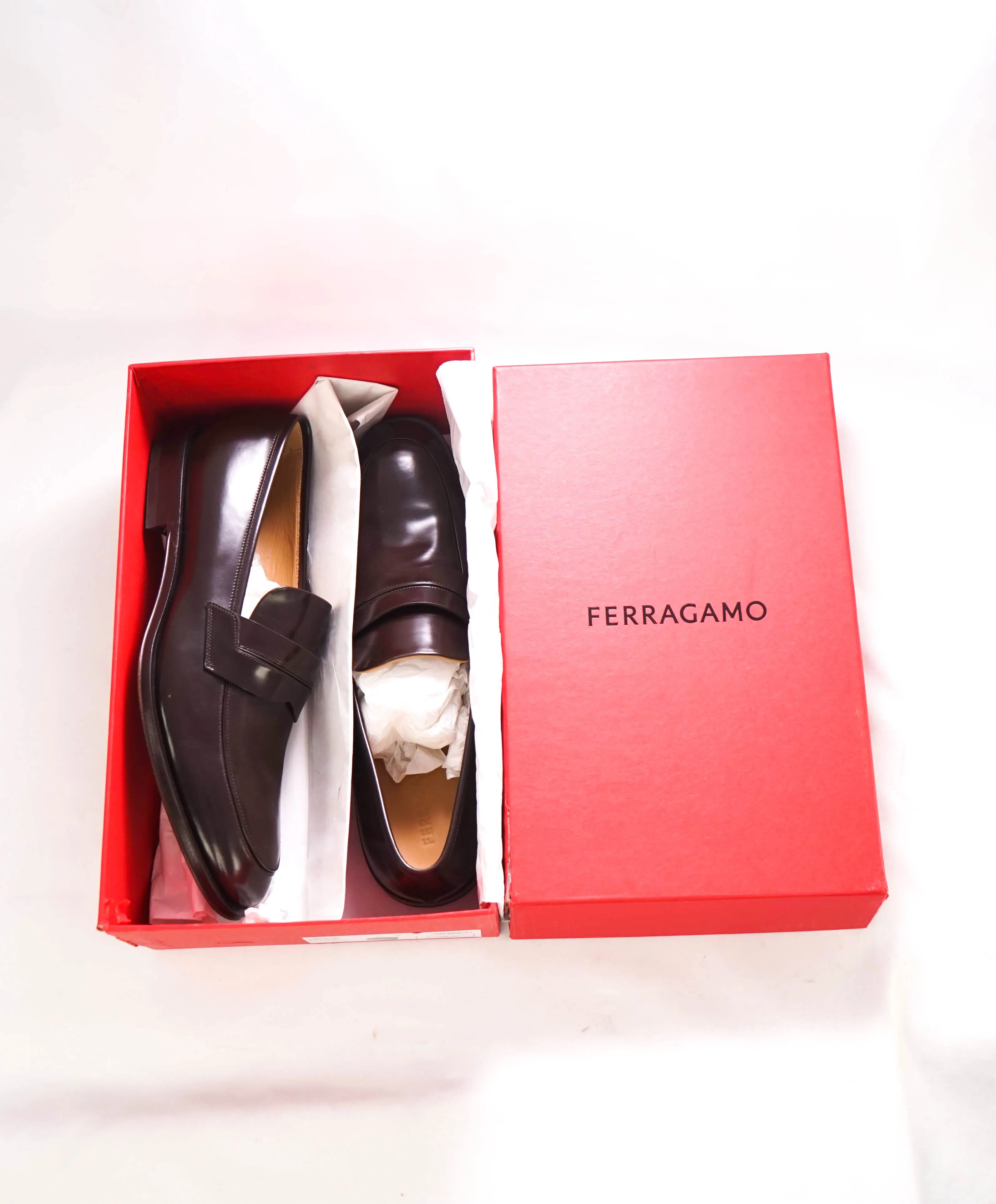 $930 SALVATORE FERRAGAMO - *FELIPE* Brown Penny Loafer - 10.5 EE US