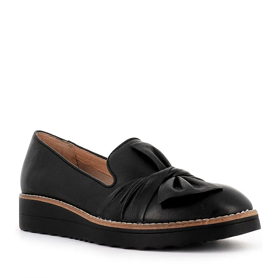 OCLEM - BLACK LEATHER BLACK SOLE
